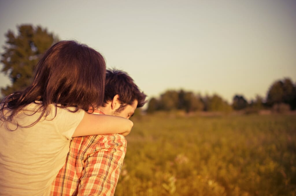 couple, piggyback, woman