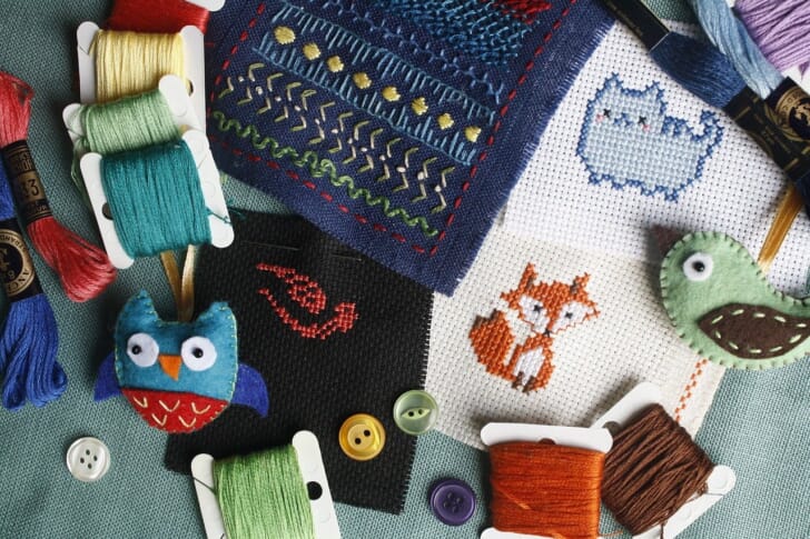 通販で買える刺繍キットおすすめ16選 初心者キットや金刺繍、銀刺繍ができるものも紹介