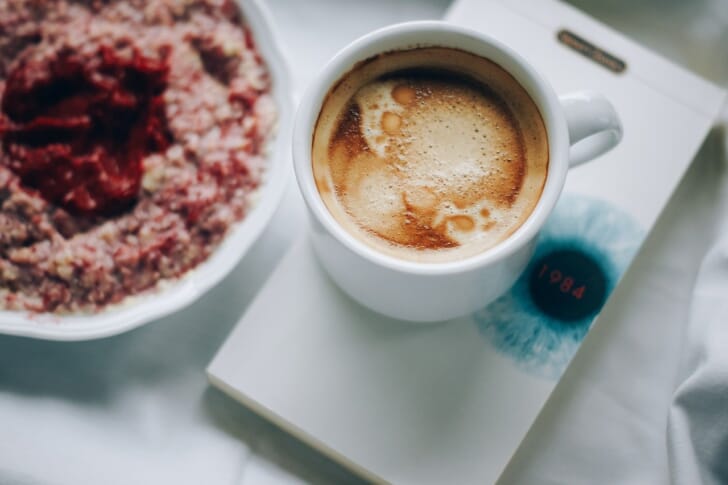 自宅でコーヒーを淹れた写真